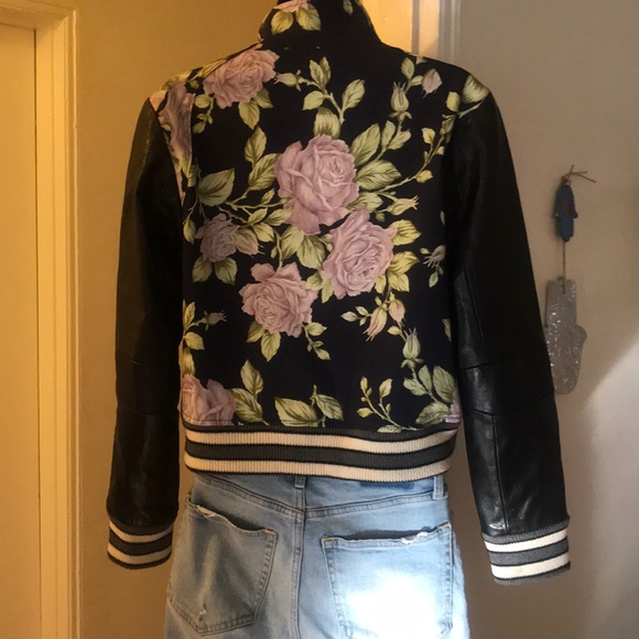 Jacket - Picture 2 of 5